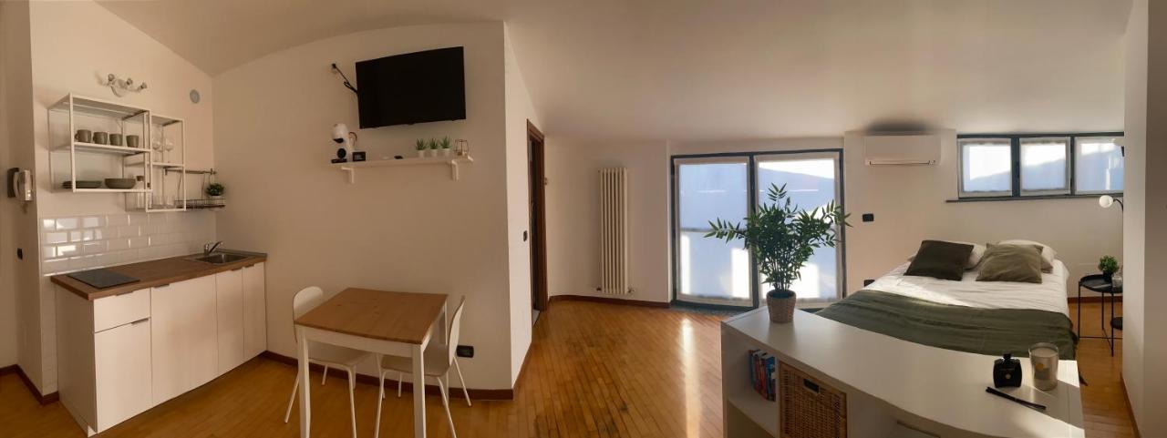 Charming Studio Next To Fiera With Terrace And Parking Pero Exterior photo
